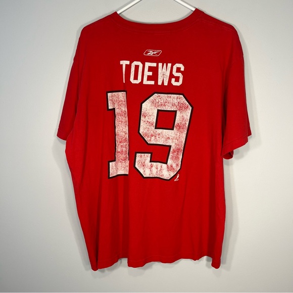 Chicago Blackhawks Shirt Mens Extra Large Red NHL Hockey 2010 Championship Toews - Picture 2 of 12